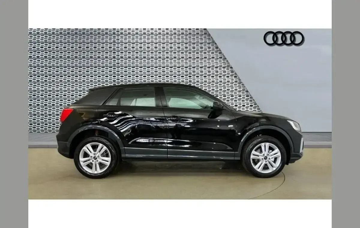 New Audi Q2 Sport 113 HP (83 kW) 2025 Other SUV
