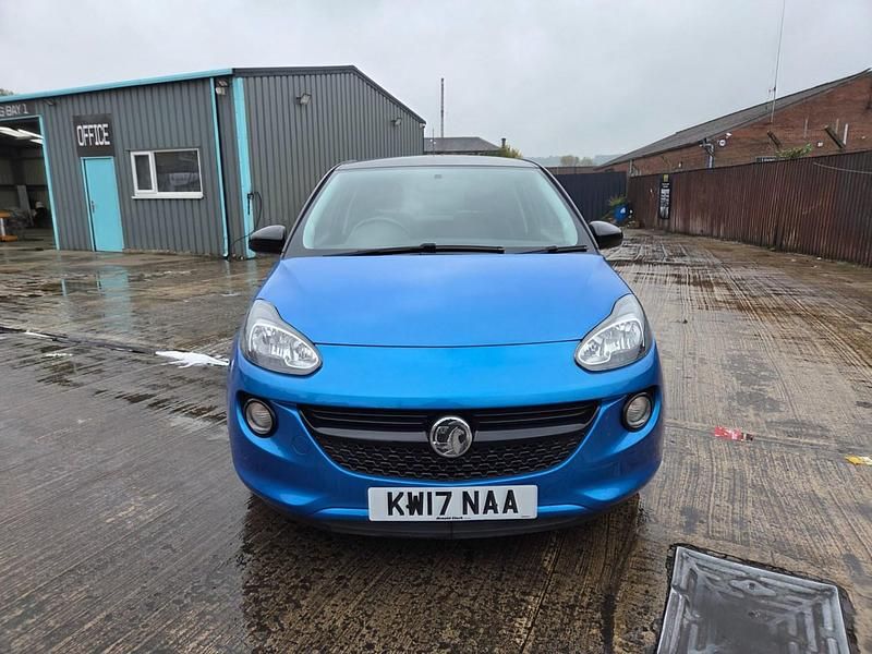 Begagnad Vauxhall Adam 2017 Blå Halvkombi