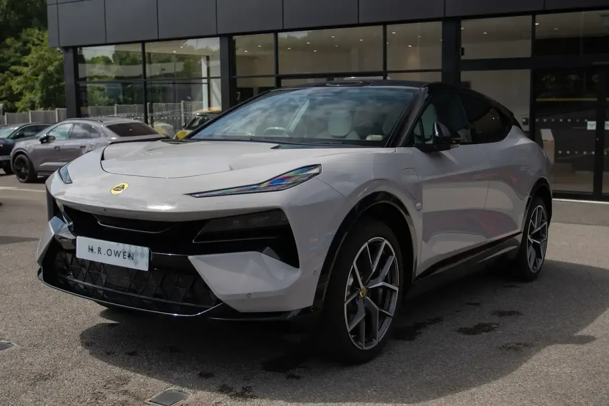 Used Lotus Eletre 450 kW (612 HP) 2024 Grey SUV