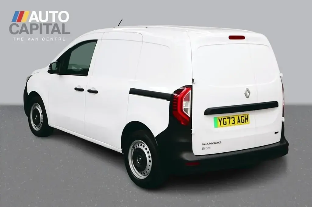 Used Renault Kangoo 89 kW (122 HP) 2024 White MPV