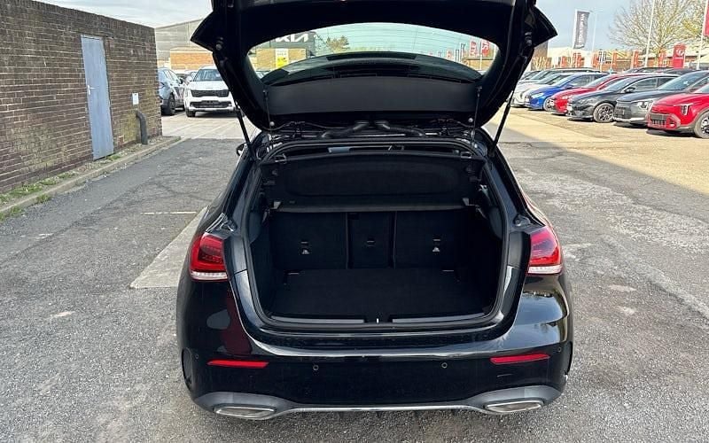 Used Mercedes A180 Executive 136 HP (100 kW) 2019 Black Hatchback