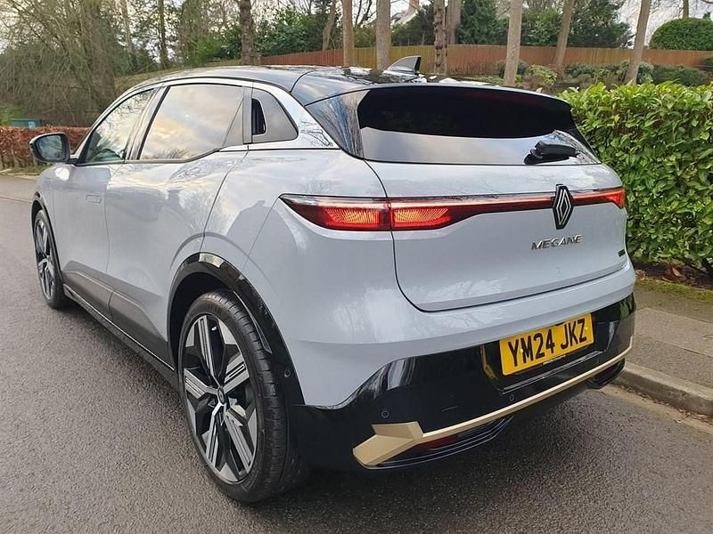 Used Renault Mégane IV Iconic 2024 Grey Hatchback