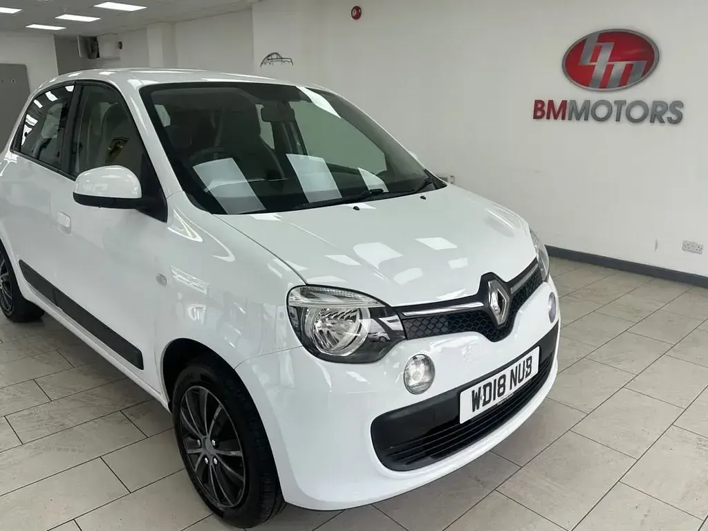 Usado Renault Twingo Play 70 HP (51 kW) 2018 Branco Citadino