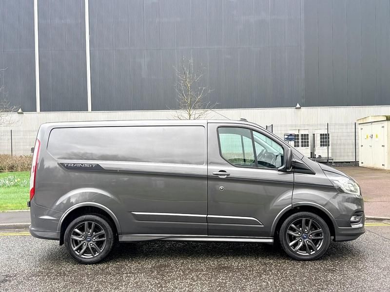 Used Ford Transit Custom Sport 185 HP (136 kW) 2019 Grey Van