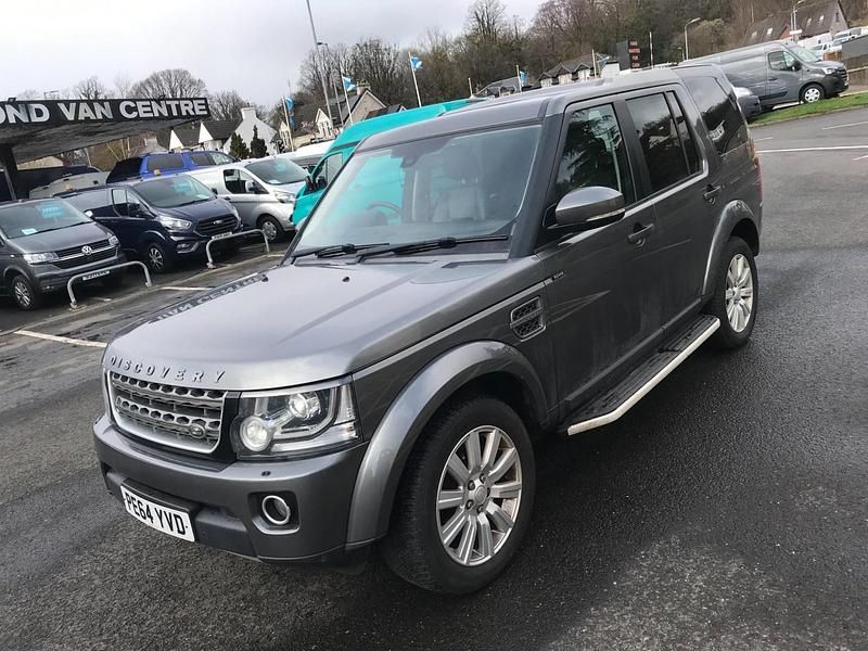 Grey Used 2014 Land Rover Discovery 4 S SUV | £11,995 (Good price) - Image 1/4