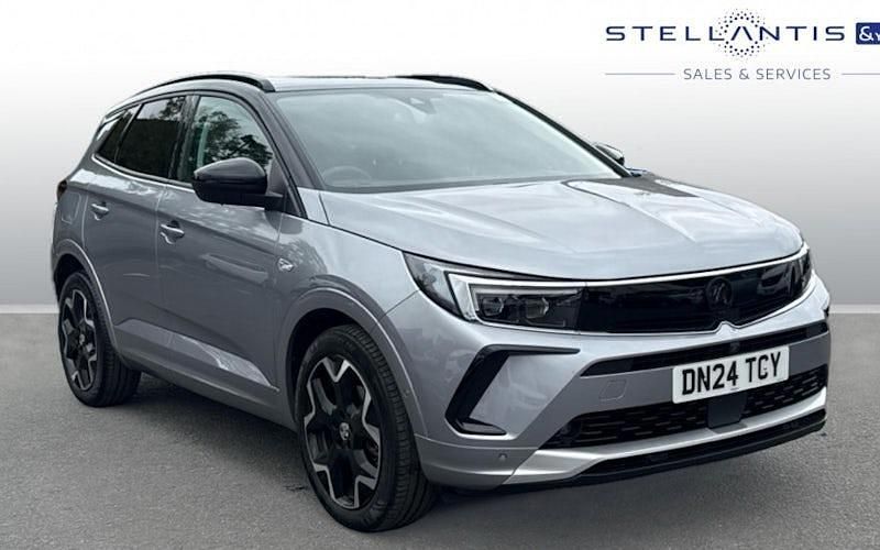 Grey Used 2024 Vauxhall Grandland X Ultimate SUV | £21,975 (Fair price) - Image 1/4