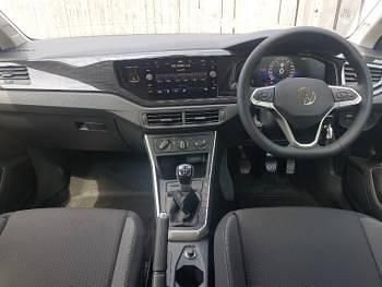 Used VW Polo Life 95 HP (69 kW) 2024 Black Hatchback