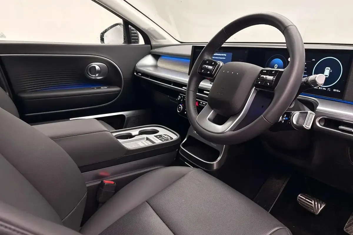 Used Hyundai Ioniq 9 Ultimate 230 kW (313 HP) 2025 Blue SUV