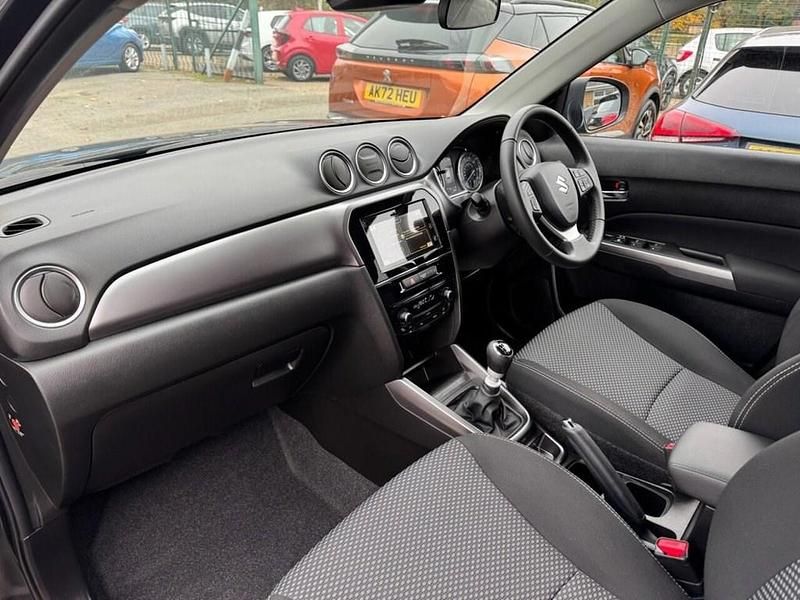 Used Suzuki Vitara SZ-T 129 HP (94 kW) 2023 Black Hatchback