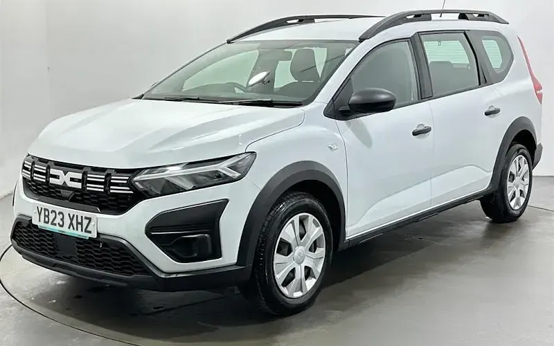Used Dacia Jogger Essentiel 110 HP (80 kW) 2025 MPV