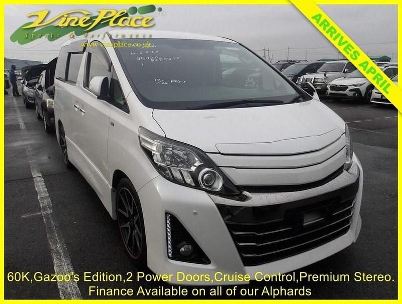 Usado Toyota Alphard 2013 Branco Monovolume