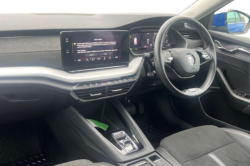 Used Skoda Octavia SE L 2023 Blue Estate