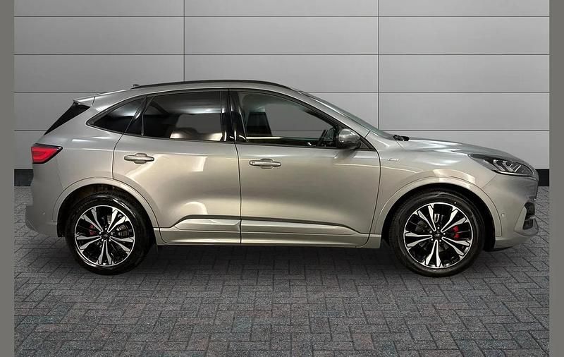 Used Ford Kuga ST-Line X 120 HP (88 kW) 2022 Silver SUV