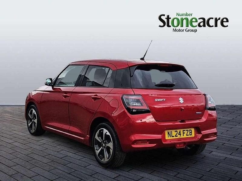 Used Suzuki Swift 82 HP (60 kW) 2024 Red Hatchback