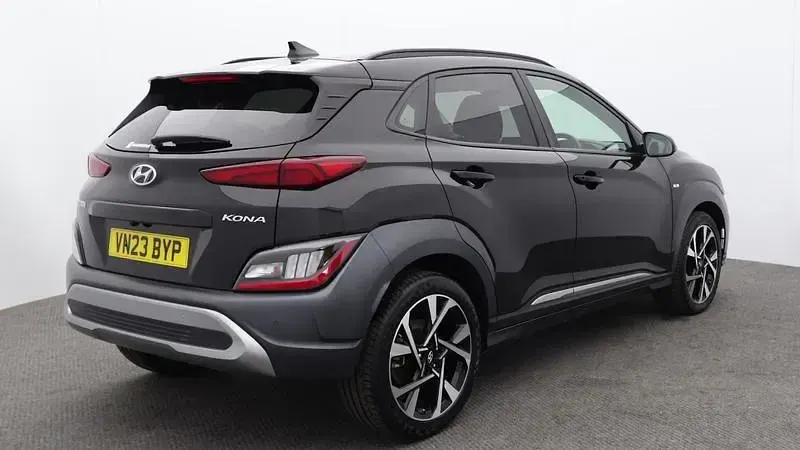 Used Hyundai Kona Premium 120 HP (88 kW) 2023 Black SUV