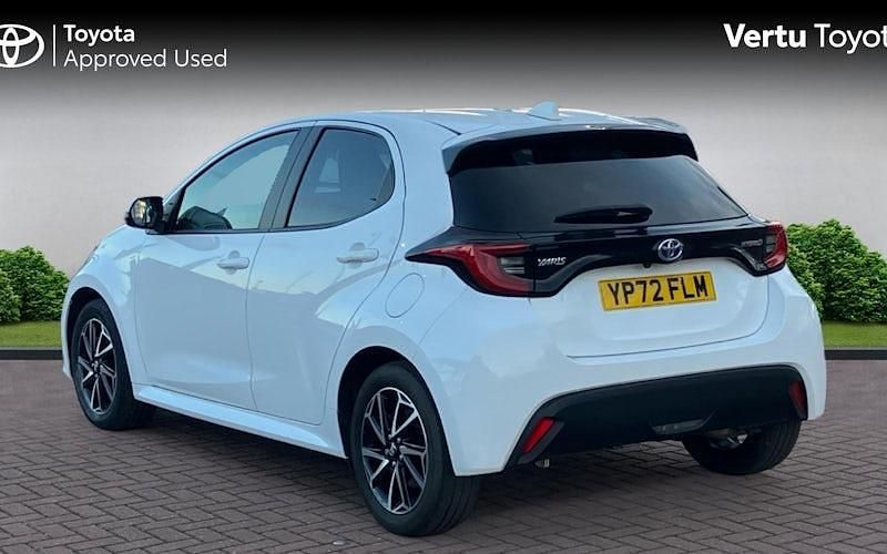 Used Toyota Yaris Hybrid Design 116 HP (85 kW) 2025 Hatchback