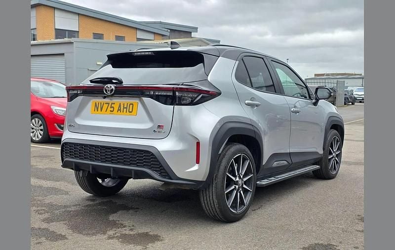 Used Toyota Yaris Cross Sport 128 HP (94 kW) 2026 Silver SUV