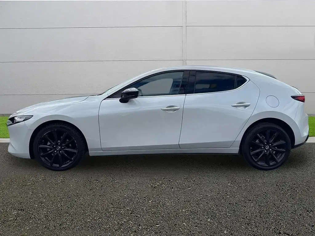 Used Mazda 3 Homura-Line 140 HP (102 kW) 2025 White Hatchback