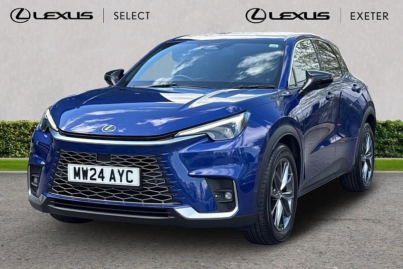 Used Lexus LBX 136 HP (100 kW) 2024 Dark blue SUV