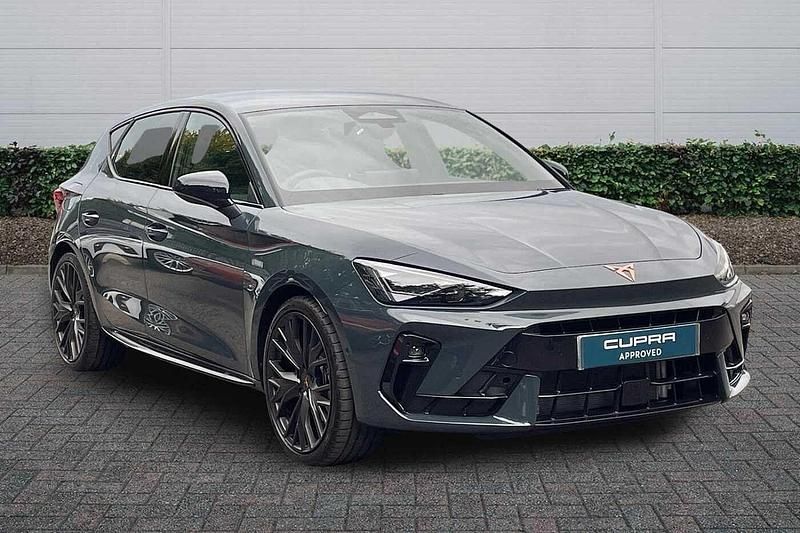 Fiord blue New 2025 Cupra Leon Hatchback | £34,990 (Expensive) - Image 1/4