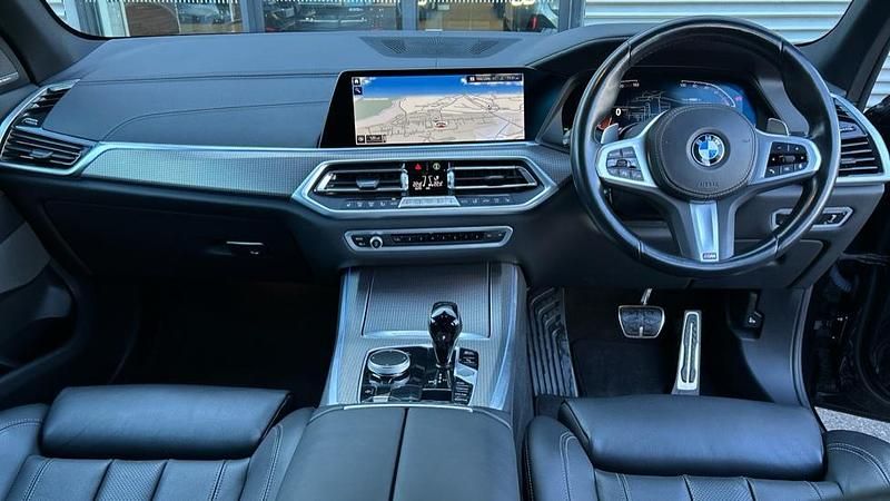 Used BMW X5 M Sport 335 HP (246 kW) 2022 Black SUV