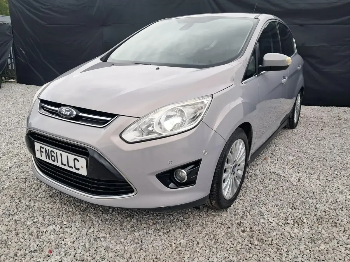 Używany Ford C-MAX Titanium 115 KM (84 kW) 2011 Srebrny Minivan
