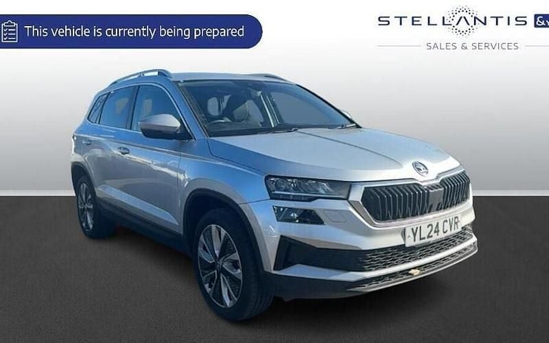 Used 2025 Skoda Karoq SE L SUV | £23,480 (Good price) - Image 1/1