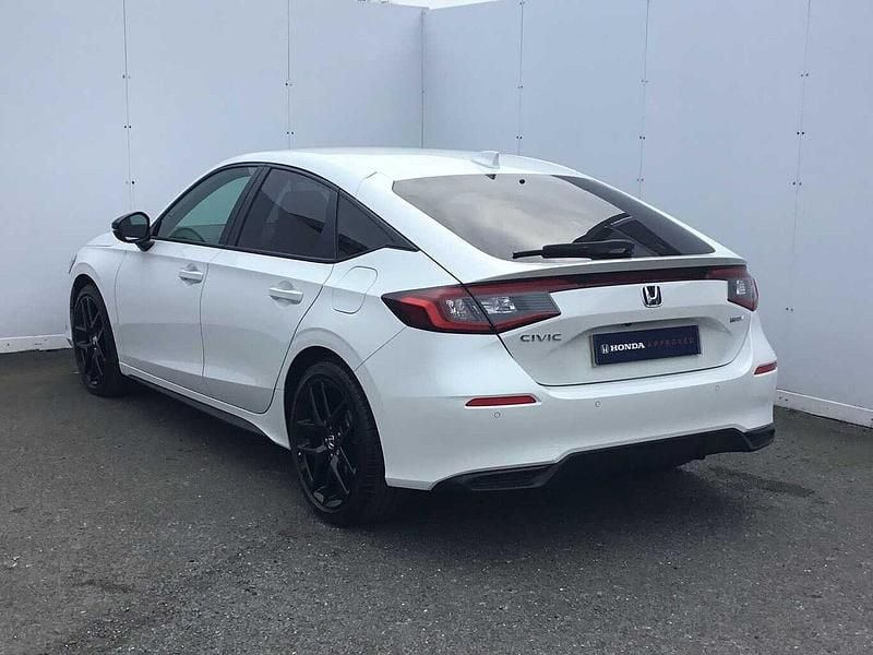 Used Honda Civic Hybrid 182 HP (133 kW) 2025 White Hatchback
