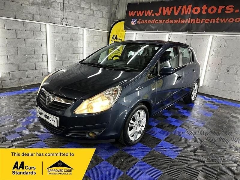 Used Vauxhall Corsa Design Edition 89 HP (65 kW) 2007 Blue Hatchback
