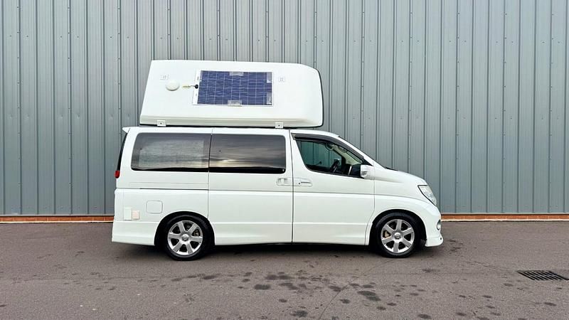 Used Nissan Elgrand 2023 White MPV