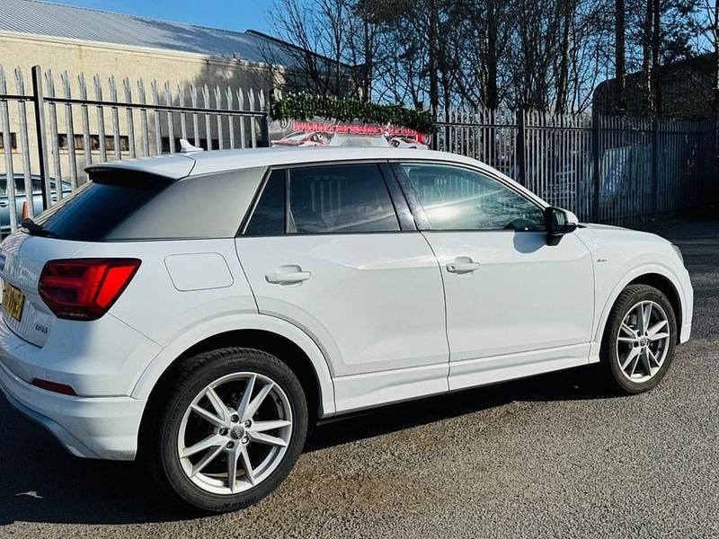 Used Audi Q2 S-Line 150 HP (110 kW) 2016 White SUV