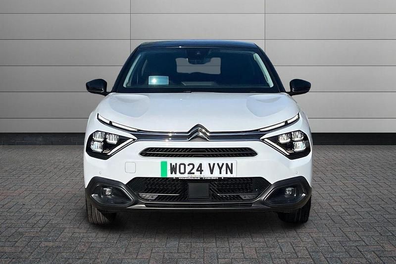 Used Citroën e-C4 100 kW (136 HP) 2024 Okenite white Hatchback