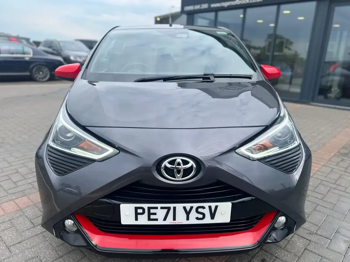 Used Toyota Aygo Trend 2021 Grey Hatchback