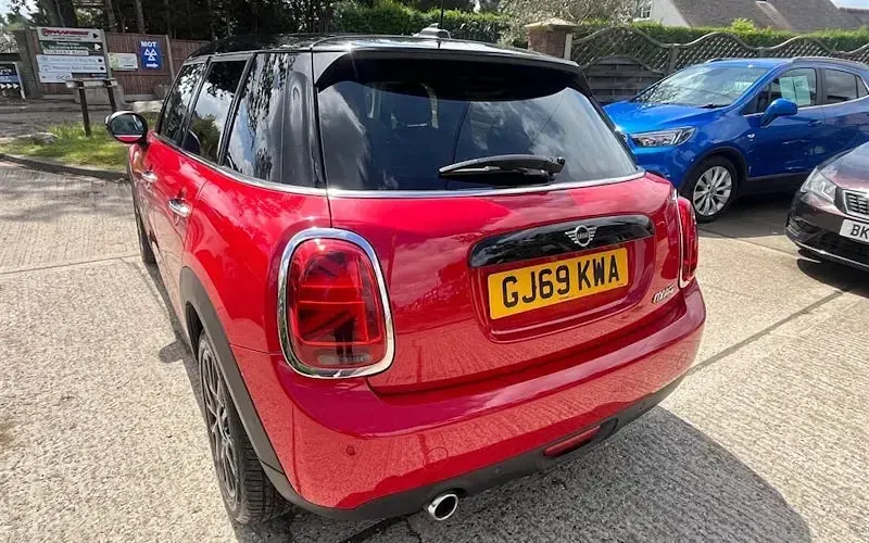 Used Mini Cooper Classic 136 HP (100 kW) 2020 Hatchback