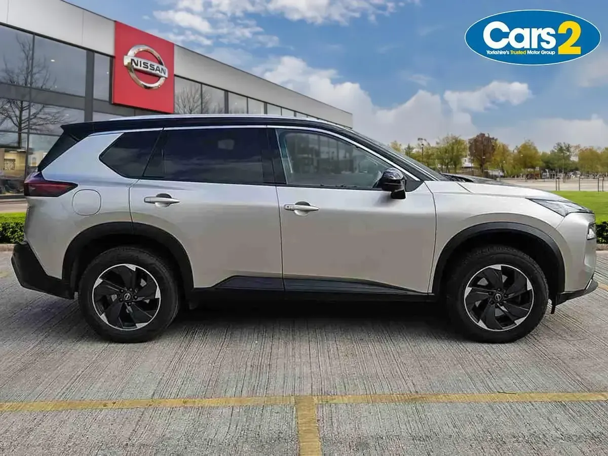 Used Nissan X-Trail N-Connecta 2025 Silver SUV