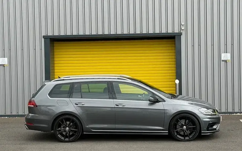 Used VW Golf VII R 310 HP (228 kW) 2017 Grey Estate