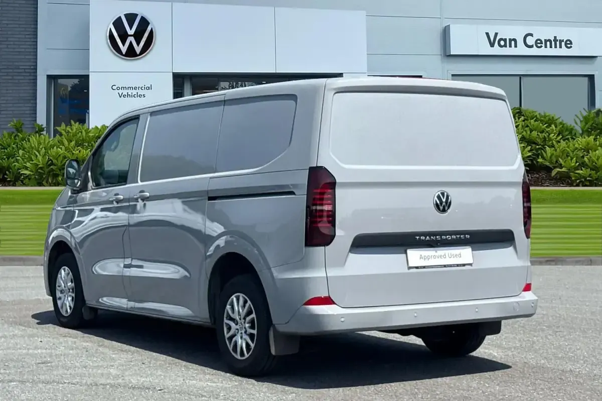 Used VW T7 Pro 150 HP (110 kW) 2025 Grey Van