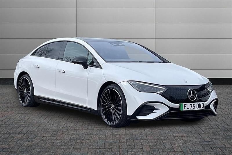 Used Mercedes EQE350 AMG line 214 kW (292 HP) 2025 Opalite white bright Sedan