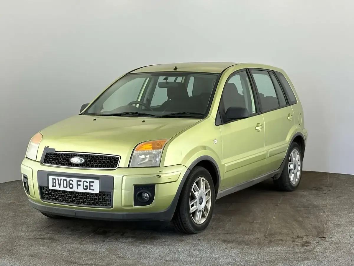 Used Ford Fusion Zetec 2006 Green Hatchback