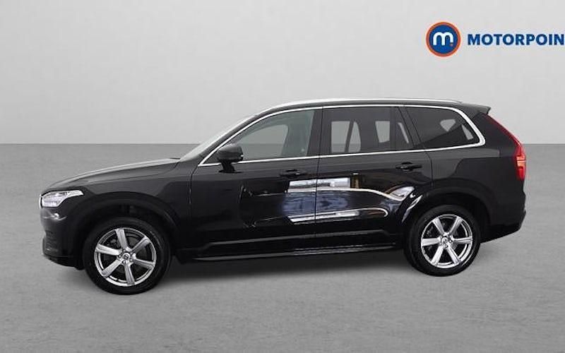 Used Volvo XC90 Core 250 HP (183 kW) 2025 SUV
