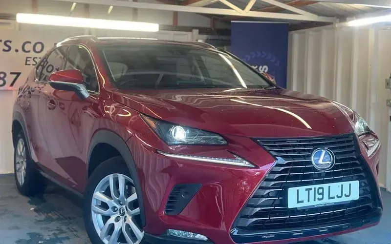 Used Lexus NX300h E-FOUR 197 HP (144 kW) 2019 SUV