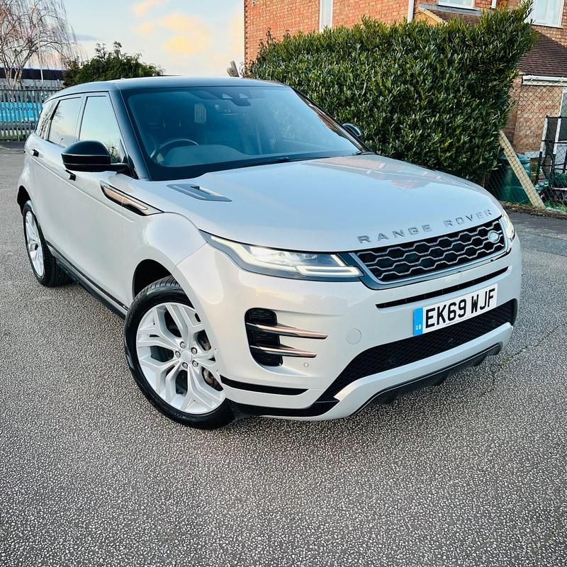 Used Land Rover Range Rover evoque SE Dynamic 240 HP (176 kW) 2019 Silver SUV