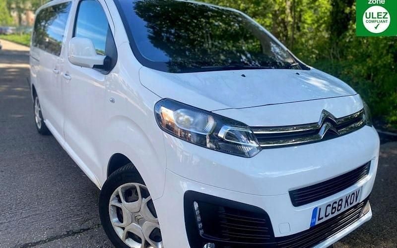 White Used 2019 Citroën Spacetourer Feel Van | £14,800 (Good price) - Image 1/4