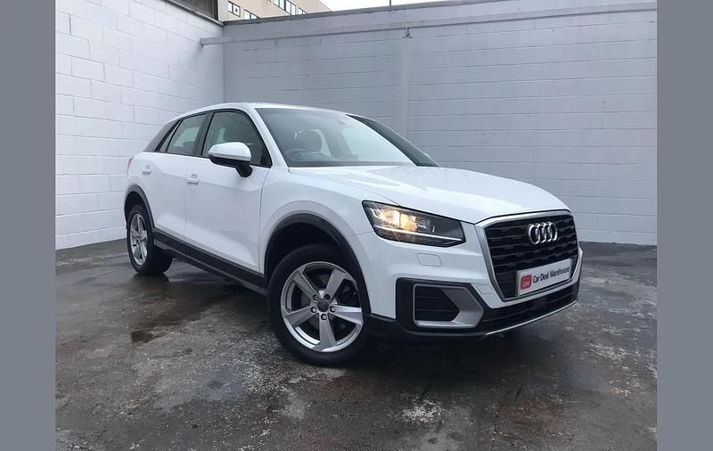 Used Audi Q2 Sport 116 HP (85 kW) 2018 White SUV