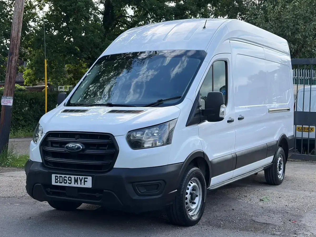 Used Ford Transit 130 HP (95 kW) 2019 White Van