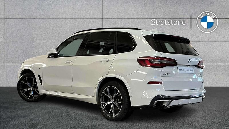 Used BMW X5 M Sport 282 HP (207 kW) 2023 White SUV