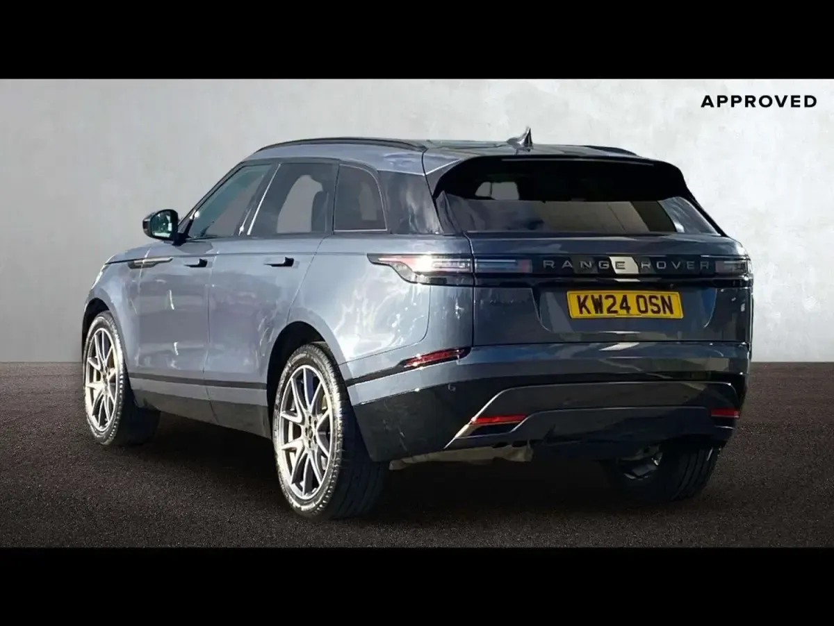 Second-hand Land Rover Range Rover Velar HSE Dynamic 2024 Albastru SUV