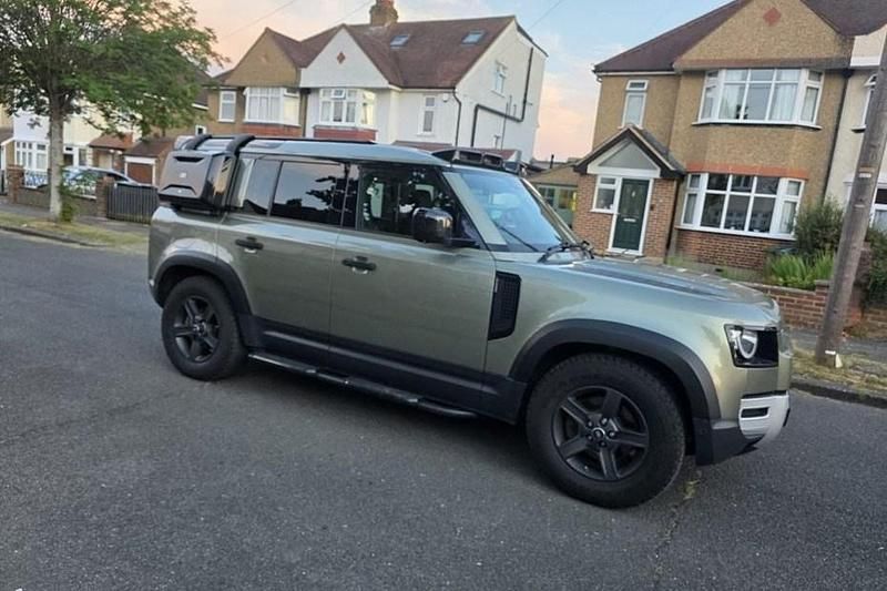 Used 2020 Land Rover Defender S SUV | £34,995 (Fair price) - Image 1/1