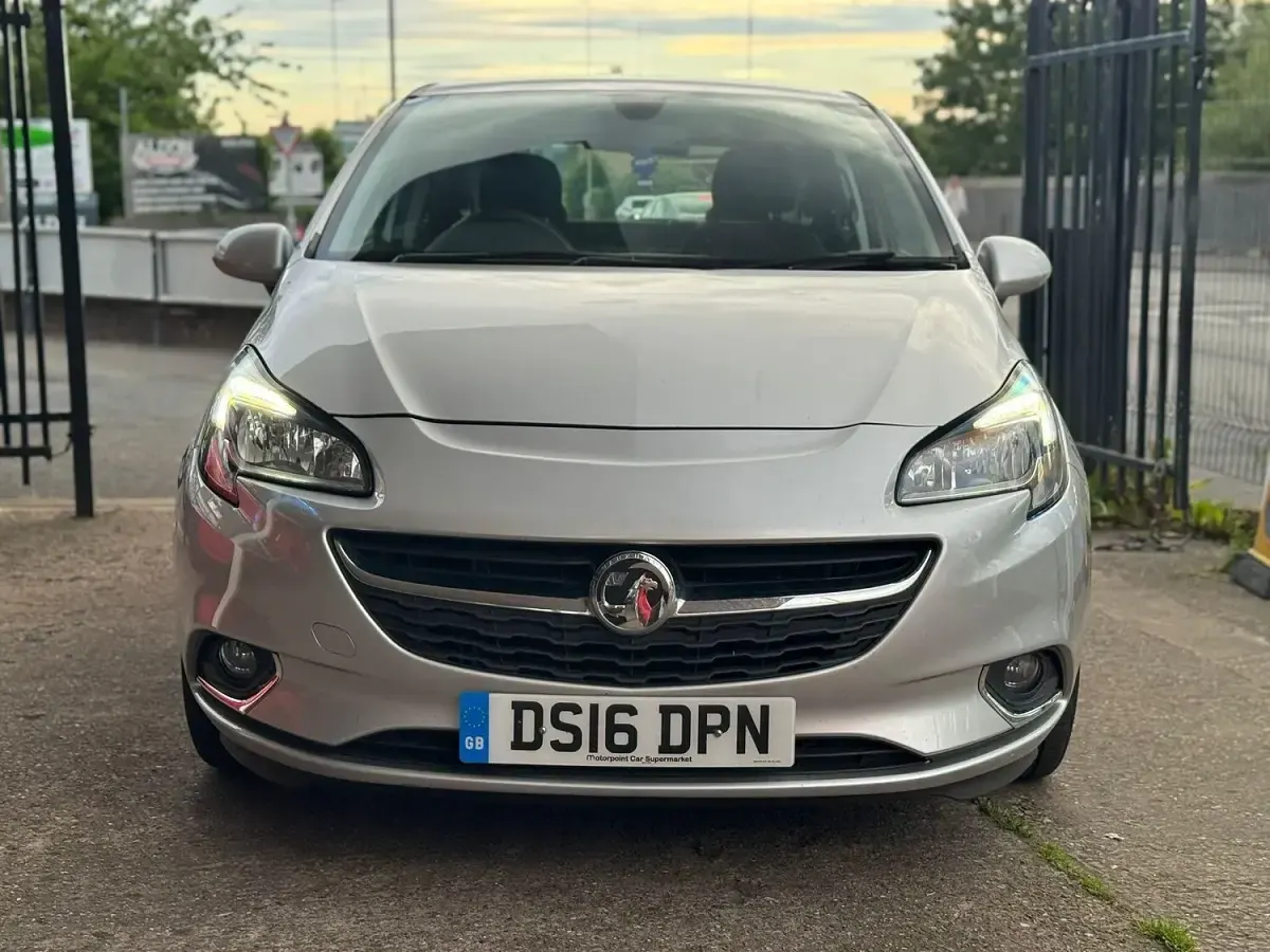 Used Vauxhall Corsa SRi 2016 Silver Hatchback