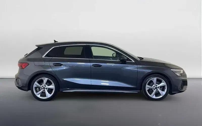 Used Audi A3 Sportback S-Line 150 HP (110 kW) 2022 Grey Hatchback